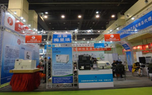 飞龙医疗展台近景